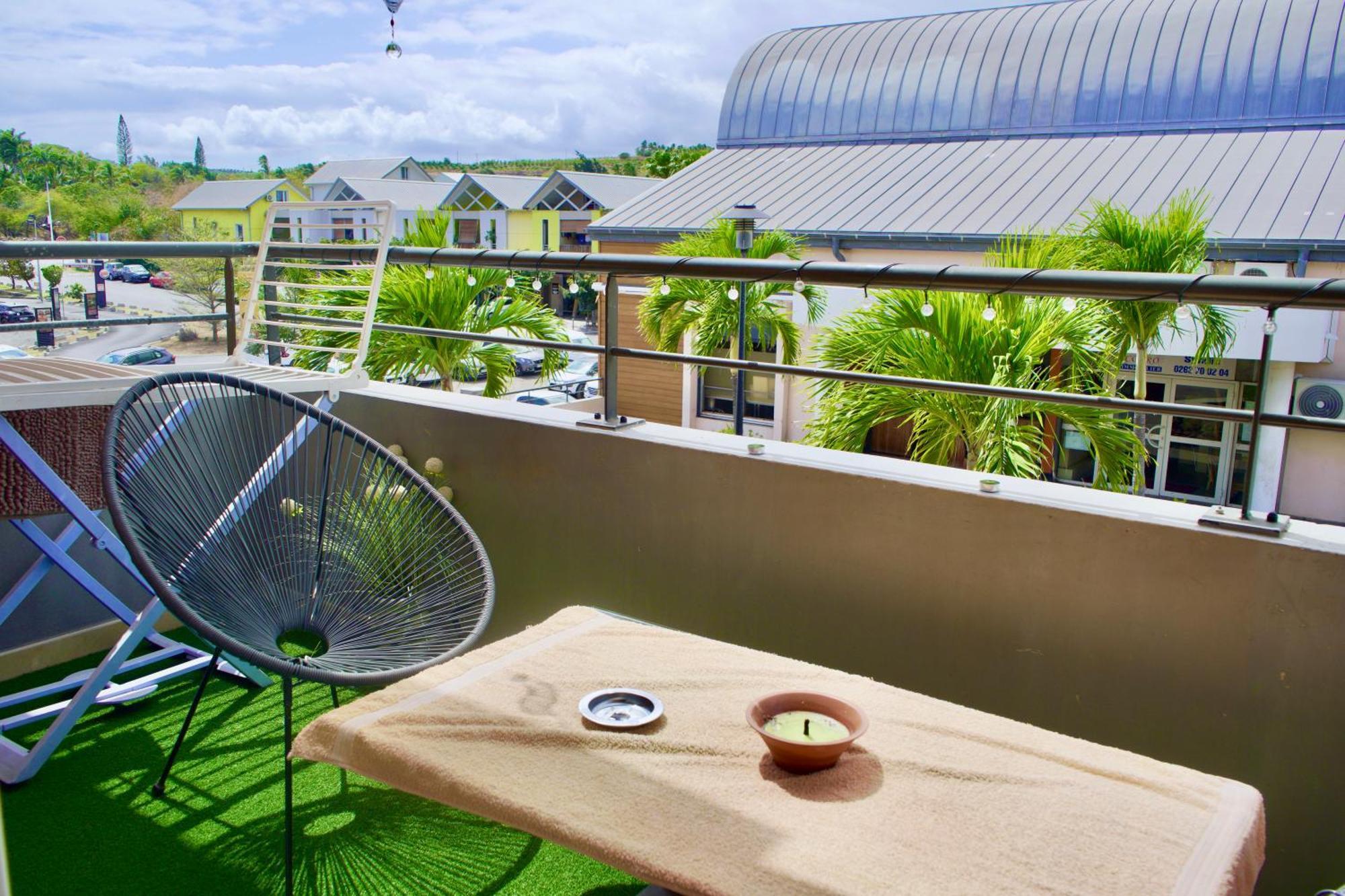 Les Balcons Du Theatre Apartment Saint-Gilles-les Bains Ngoại thất bức ảnh