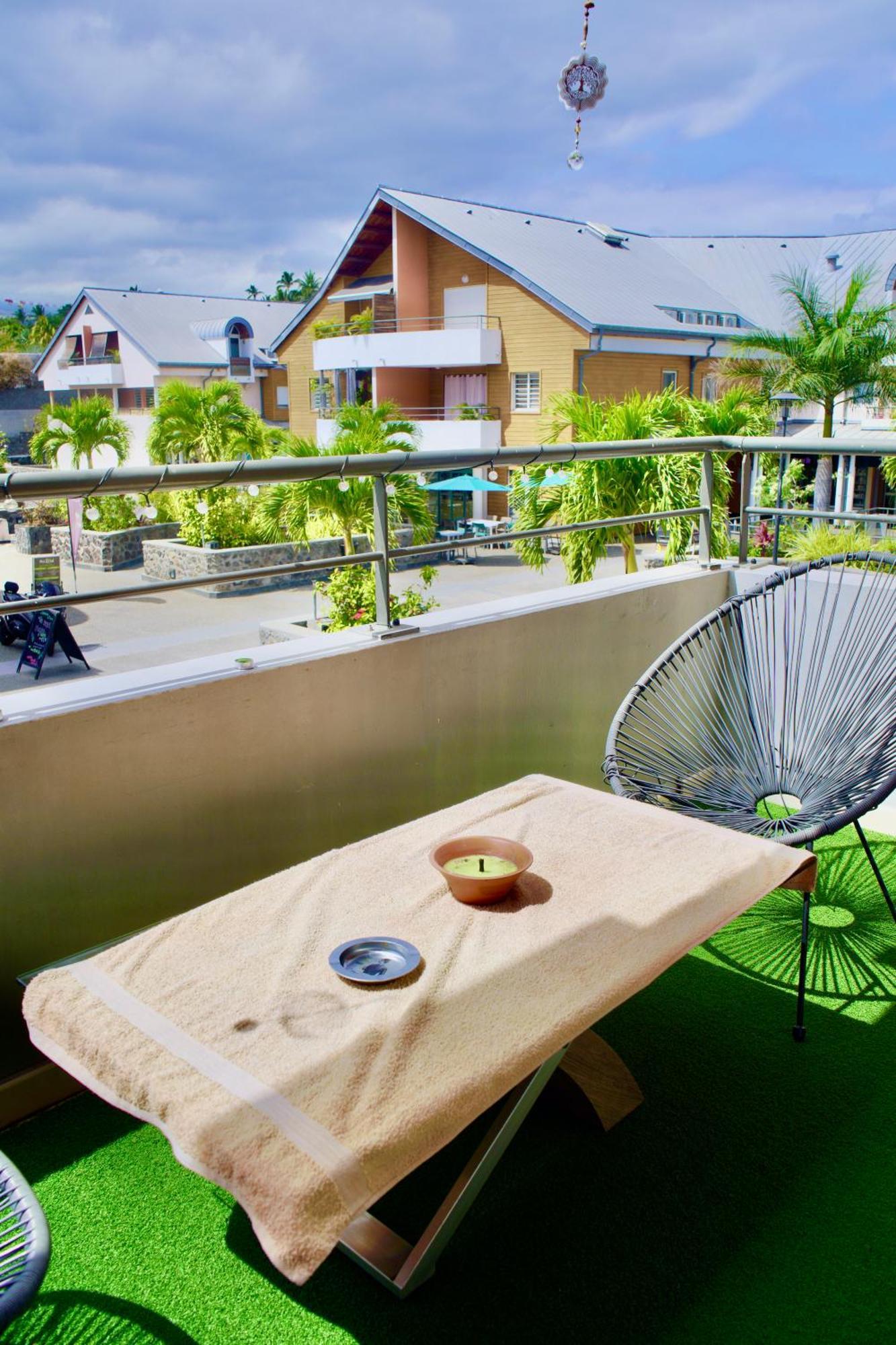 Les Balcons Du Theatre Apartment Saint-Gilles-les Bains Ngoại thất bức ảnh