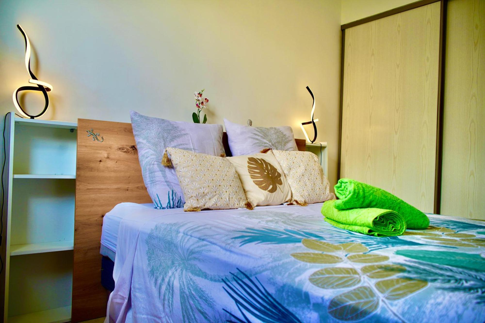 Les Balcons Du Theatre Apartment Saint-Gilles-les Bains Ngoại thất bức ảnh