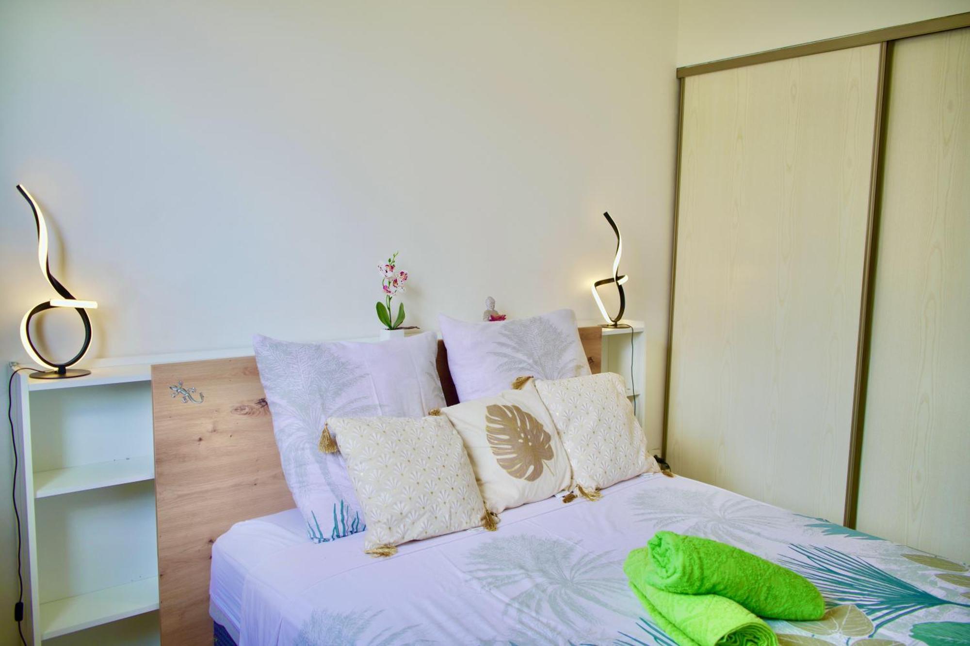 Les Balcons Du Theatre Apartment Saint-Gilles-les Bains Ngoại thất bức ảnh